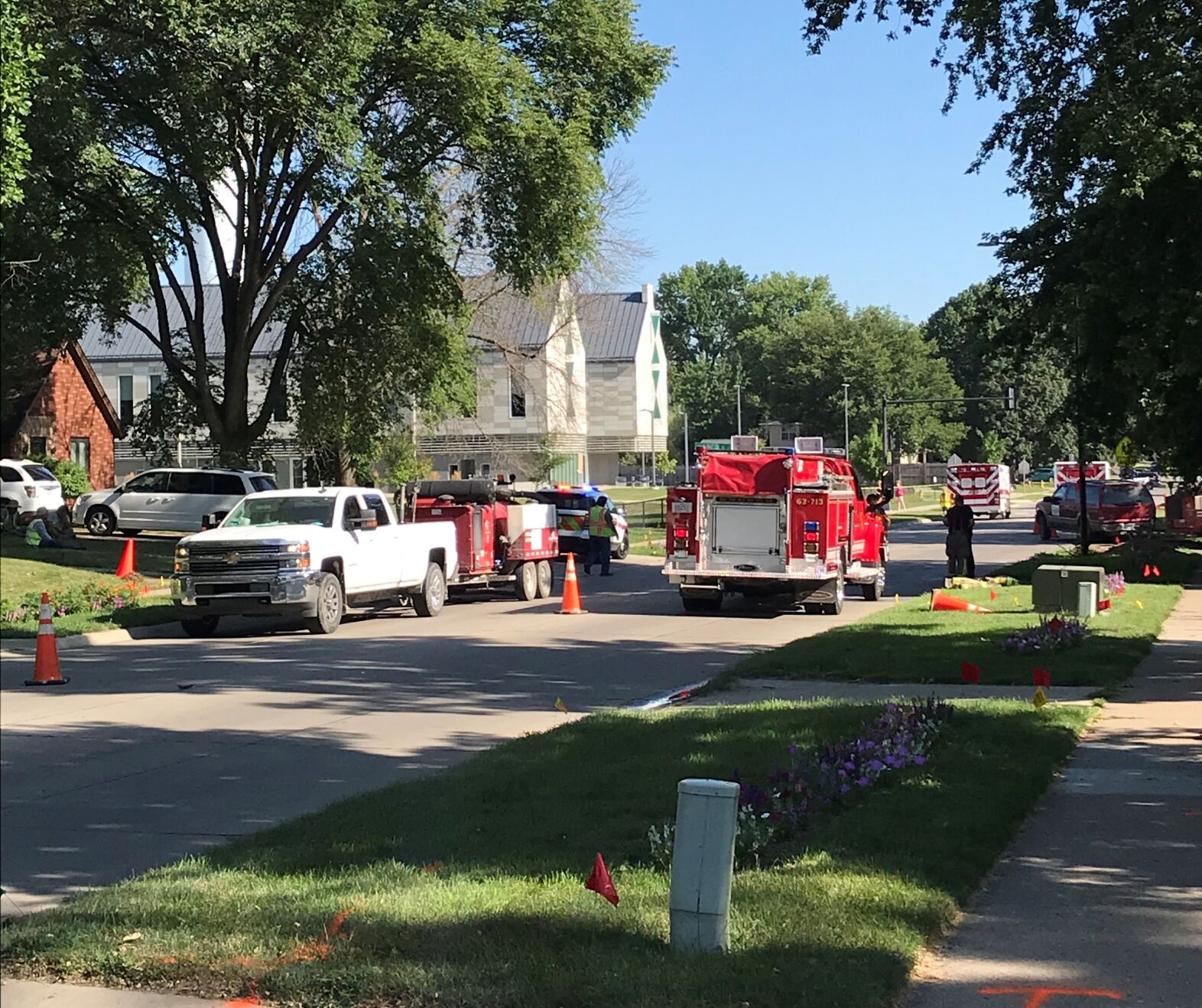 Underground cable explosion causes injuries, power outage (copy)